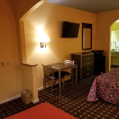 Texan Inn & Suites Louetta Eksteriør bilde