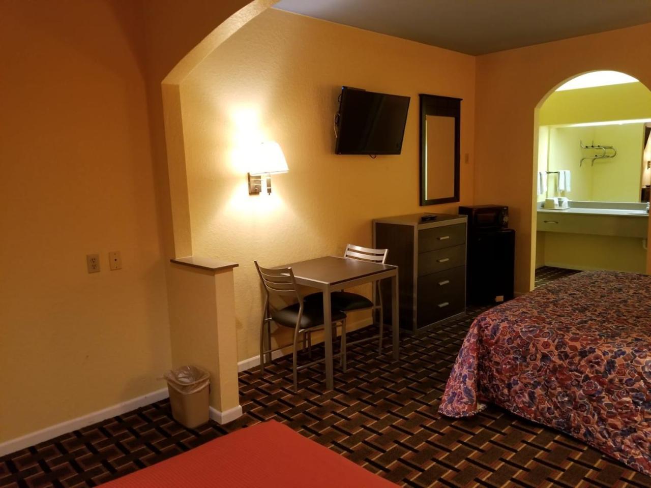 Texan Inn & Suites Louetta Eksteriør bilde